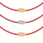 Diamentowa bransoletka "Plate" z czerwonego sznurka