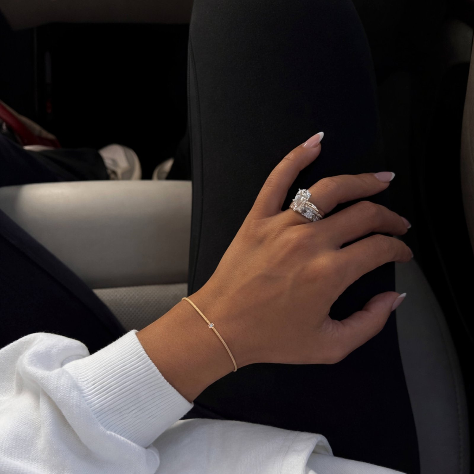 Bracciale con fili di diamanti di sabbia