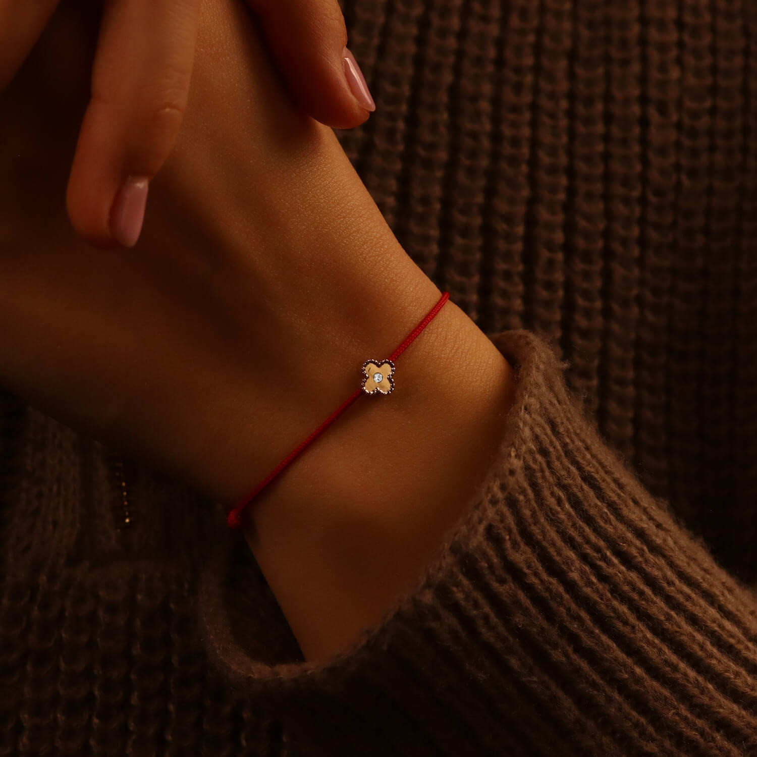 "Clover" Sand Diamond String Bracelet